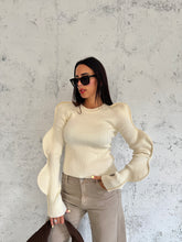 Carica l&#39;immagine nel visualizzatore di Gallery, MAGLIA WAVY PANNA
