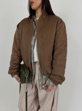 Carica l'immagine nel visualizzatore di Gallery, BOMBER SOFT CAMEL
