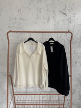 Carica l&#39;immagine nel visualizzatore di Gallery, polo sweatshirt
