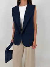 Carica l'immagine nel visualizzatore di Gallery, GILET ONE BLU
