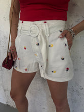 Carica l&#39;immagine nel visualizzatore di Gallery, SHORTS FLOWERS
