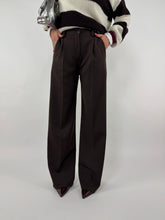 Carica l&#39;immagine nel visualizzatore di Gallery, CHIC PANTS MOKA
