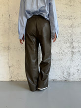 Carica l&#39;immagine nel visualizzatore di Gallery, Skin pants
