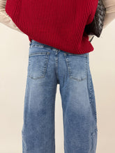 Carica l&#39;immagine nel visualizzatore di Gallery, JEANS BLUE BAGGY
