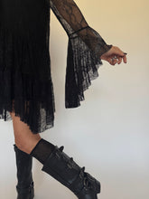 Carica l&#39;immagine nel visualizzatore di Gallery, LACE DRESS NERO
