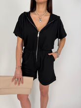 Carica l'immagine nel visualizzatore di Gallery, JUMP HOODIE NERO
