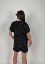 Carica l'immagine nel visualizzatore di Gallery, JUMP HOODIE NERO
