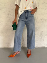 Carica l&#39;immagine nel visualizzatore di Gallery, JEANS ANKLE CUT
