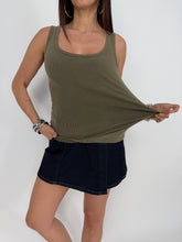 Carica l'immagine nel visualizzatore di Gallery, TANKTOP VINTAGE VERDE MIL
