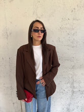 Carica l&#39;immagine nel visualizzatore di Gallery, blazer side button
