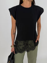Carica l'immagine nel visualizzatore di Gallery, MAGLIA SHOL LACE NERA
