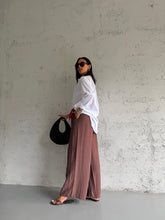 Carica l&#39;immagine nel visualizzatore di Gallery, SUMMER SOFT PANTS
