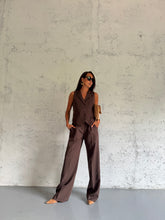 Carica l&#39;immagine nel visualizzatore di Gallery, PANTS CHOCO
