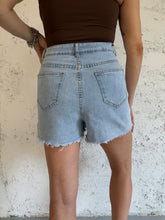 Carica l&#39;immagine nel visualizzatore di Gallery, SKIRTY PANTS LIGHT DENIM
