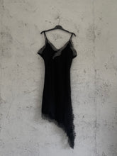 Carica l&#39;immagine nel visualizzatore di Gallery, SLIP DRESS
