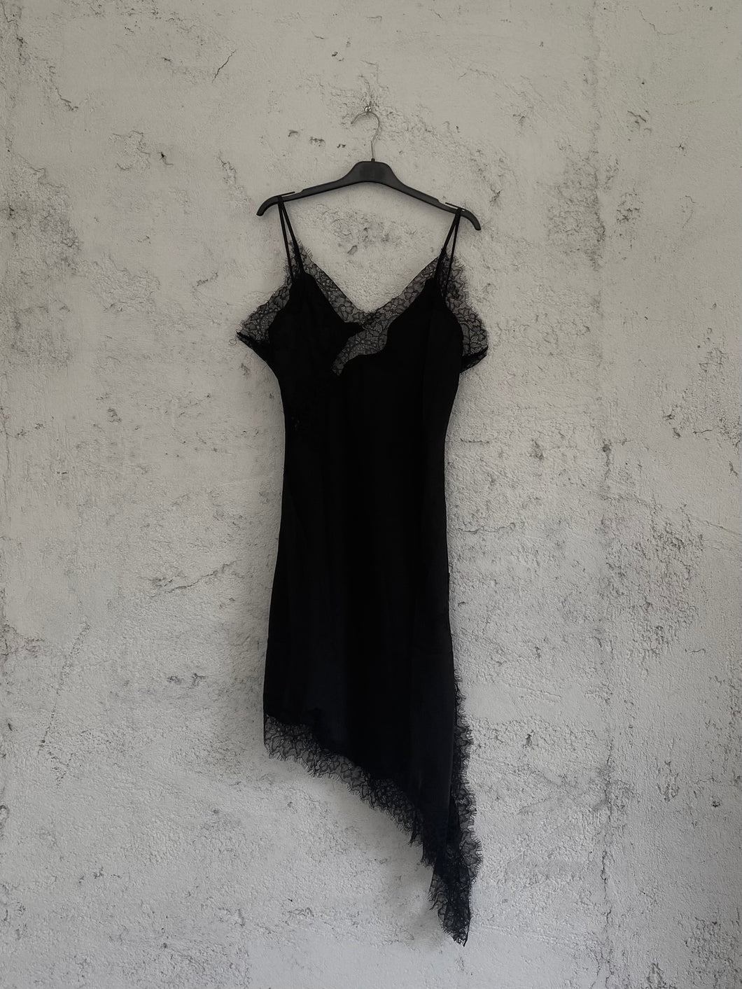 SLIP DRESS