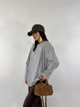 Carica l&#39;immagine nel visualizzatore di Gallery, T-SHIRT SHOL GRIGIA
