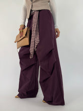 Carica l&#39;immagine nel visualizzatore di Gallery, VIKY PANTS PRUGNA
