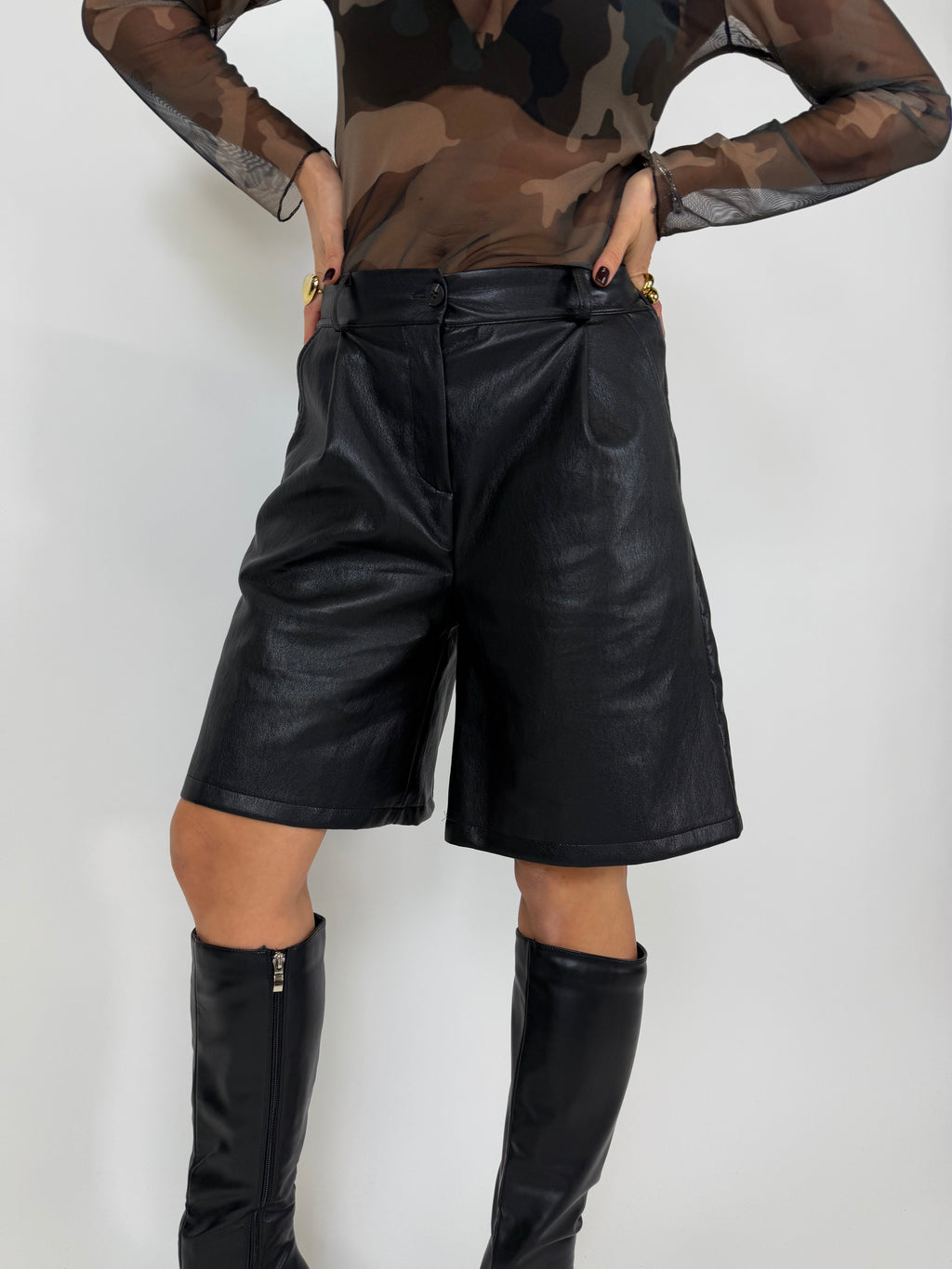 BERMUDA ECOPELLE BLACK
