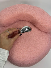 Carica l'immagine nel visualizzatore di Gallery, BANGLE SILVER
