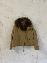 Carica l&#39;immagine nel visualizzatore di Gallery, PIUMINO FUR
