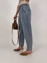 Carica l'immagine nel visualizzatore di Gallery, JEANS CARROT
