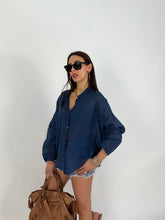 Carica l'immagine nel visualizzatore di Gallery, VEIL SHIRT BLU

