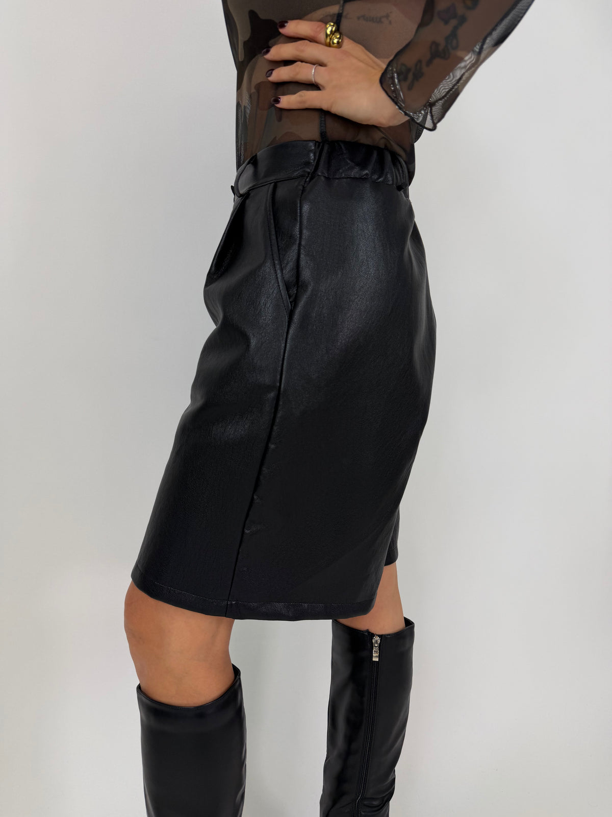 BERMUDA ECOPELLE BLACK