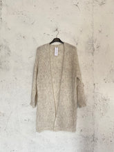 Carica l&#39;immagine nel visualizzatore di Gallery, CARDIGAN LUNGO AVORIO
