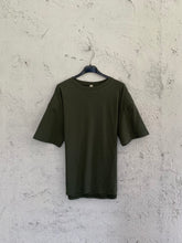 Carica l&#39;immagine nel visualizzatore di Gallery, T-SHIRT HOOK
