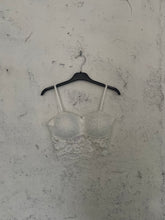 Carica l&#39;immagine nel visualizzatore di Gallery, top pizzo
