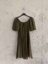 Carica l&#39;immagine nel visualizzatore di Gallery, COTTON SILK DRESS
