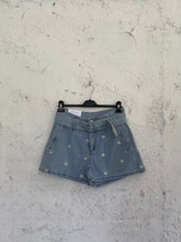 Carica l&#39;immagine nel visualizzatore di Gallery, SHORTS DAISY
