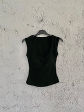 Carica l&#39;immagine nel visualizzatore di Gallery, TOP SQUARE NERO
