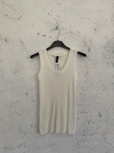 Carica l&#39;immagine nel visualizzatore di Gallery, tank top essential
