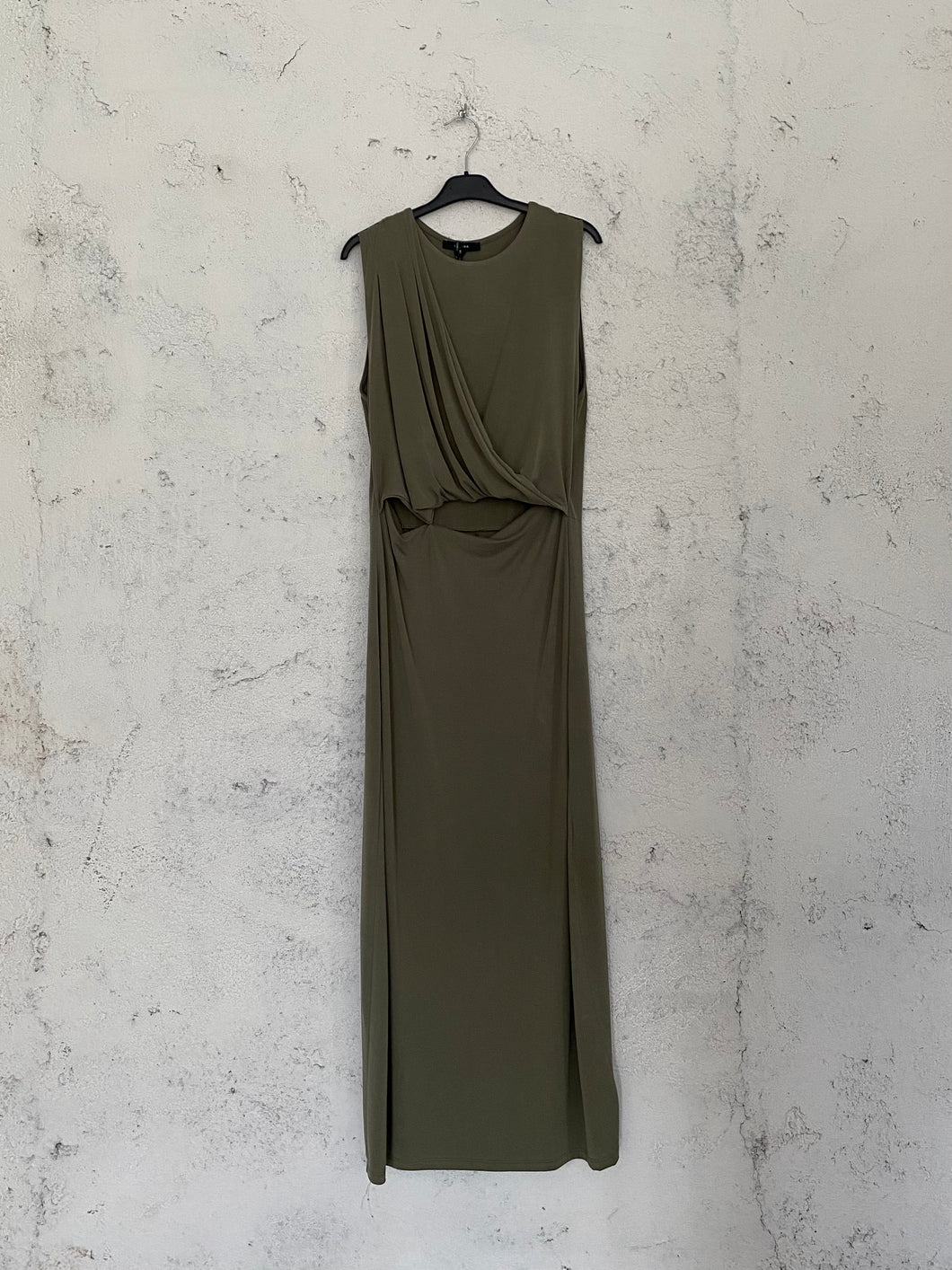 CUT DRESS