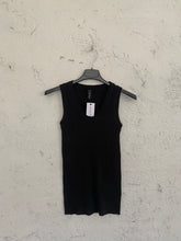 Carica l&#39;immagine nel visualizzatore di Gallery, tank top essential
