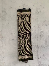 Carica l&#39;immagine nel visualizzatore di Gallery, PAREO ANIMALIER
