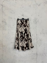 Carica l&#39;immagine nel visualizzatore di Gallery, skirt cow

