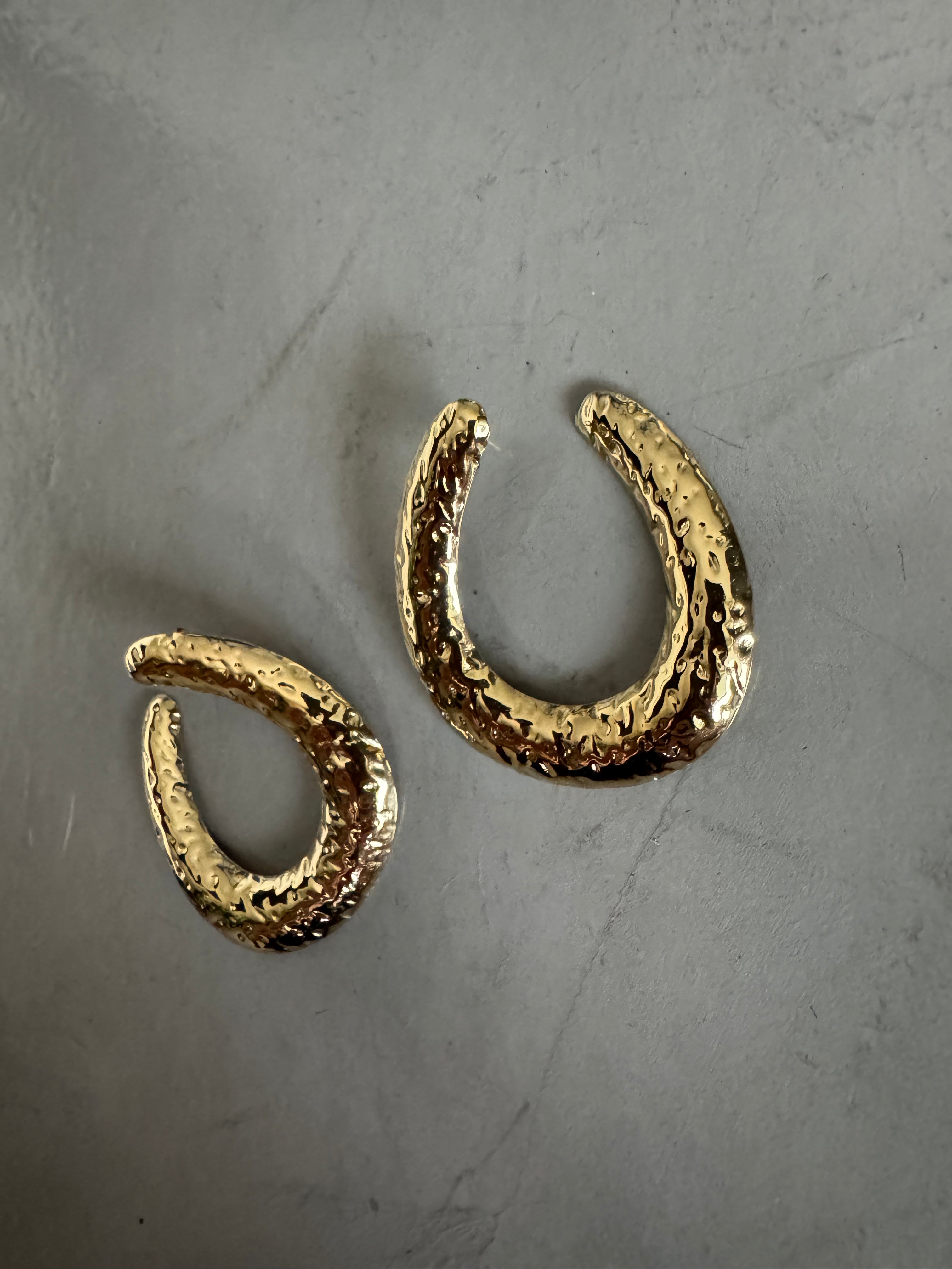EARRINGS POUND