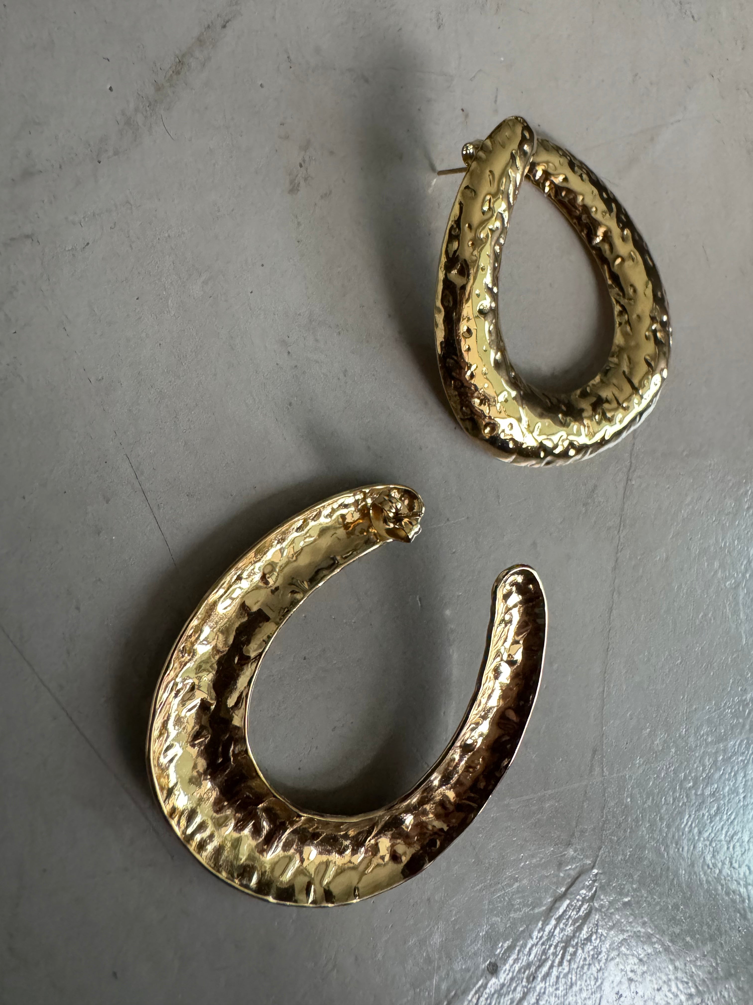 EARRINGS POUND