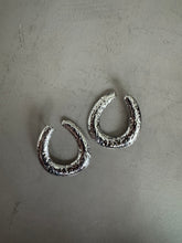 Carica l&#39;immagine nel visualizzatore di Gallery, EARRINGS POUND
