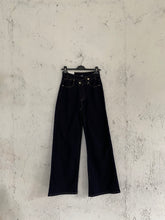 Carica l&#39;immagine nel visualizzatore di Gallery, JEANS BLU SIDE
