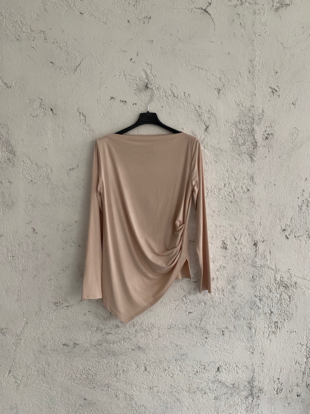 POINTED SHIRT